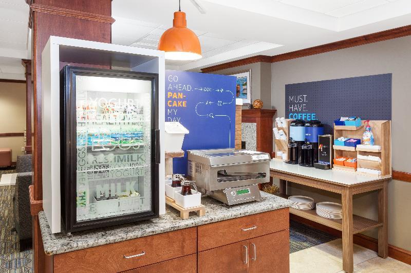 Holiday Inn Express & Suites Tilton By Ihg Eksteriør billede